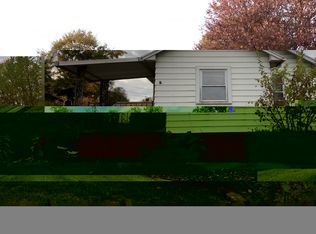 33 Walnut Rd, Medway, OH 45341