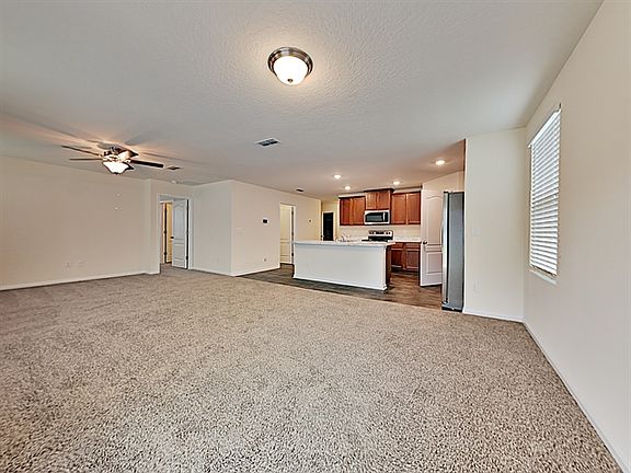 2nd image of 3453 Lynn Ct