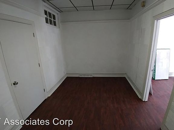 5th image of 4714 Woodland Ave #3094227