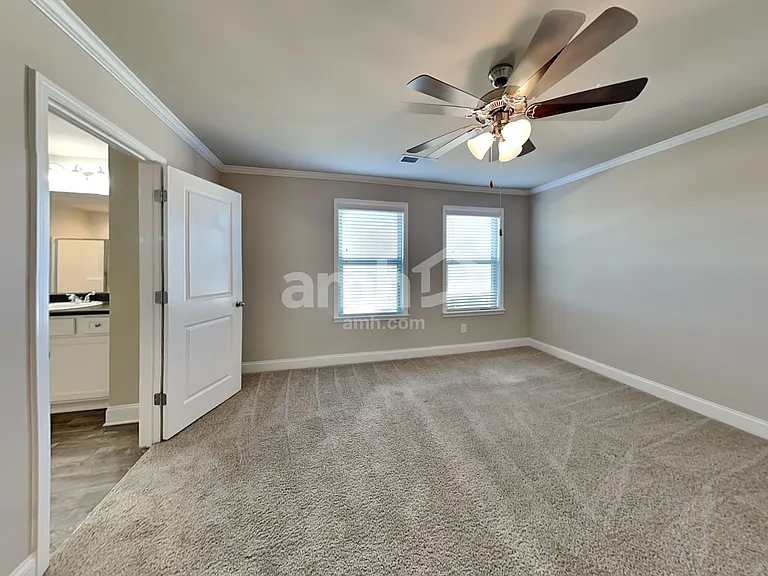 70 Orchard Ln — Photo 13