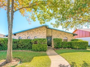2938 Red Gum Rd, Garland, TX 75044