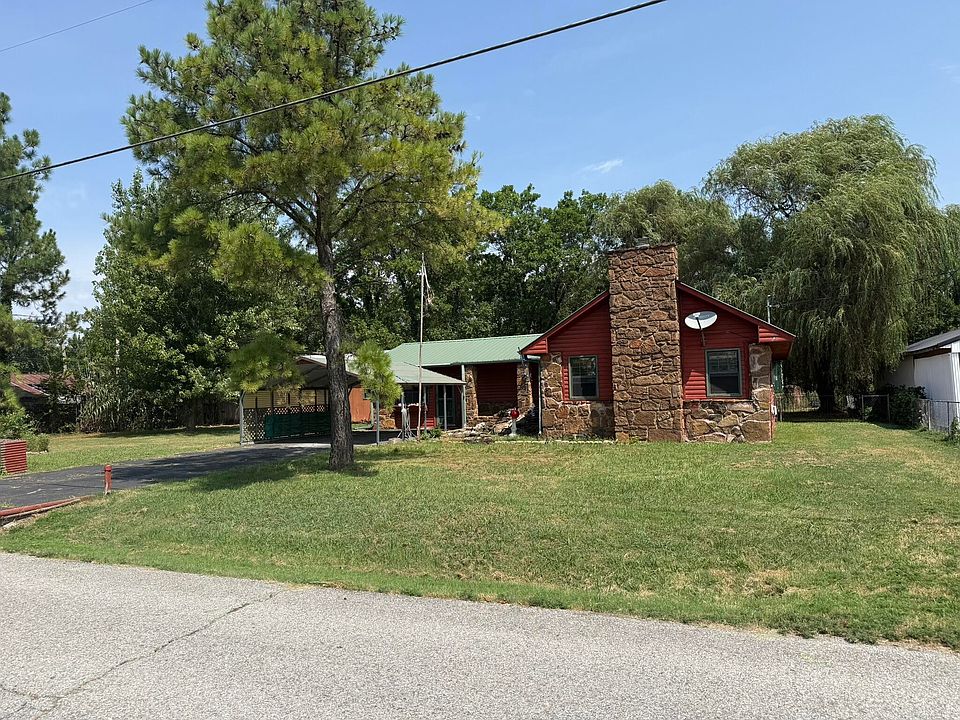 1st image of 1003 B St