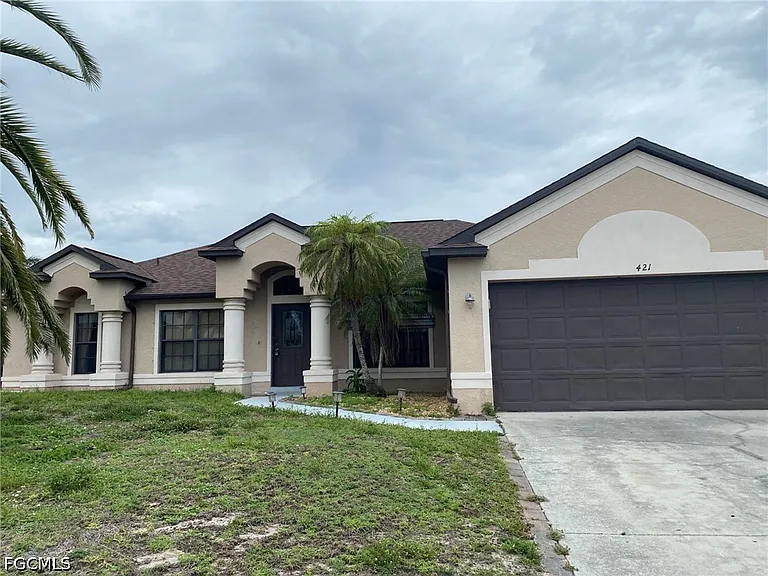 421 NW 36th Ave — Photo 1