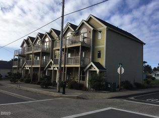 1317 NW 15th St, Lincoln City, OR