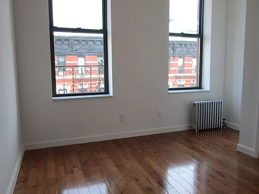 Rented by Michael Palmieri, LREB | media 33