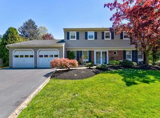 35 Georgian Bay Dr, Morganville, NJ 07751