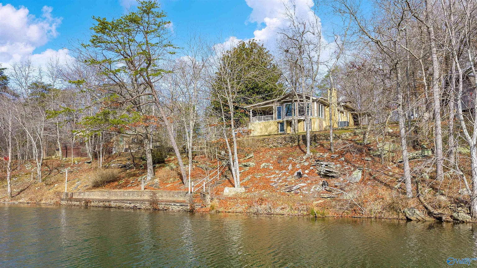 408 County Road 637 photo 1