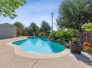 4232 Snapdragon Dr, Fort Worth, TX 76244