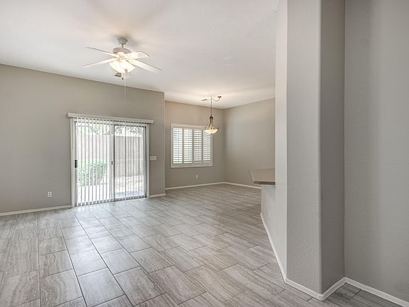 4th image of 26 S Quinn Cir Unit 4