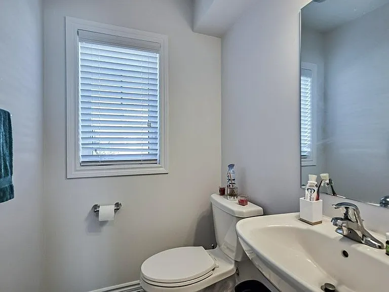 2500 Hill Rise Ct — Photo 3