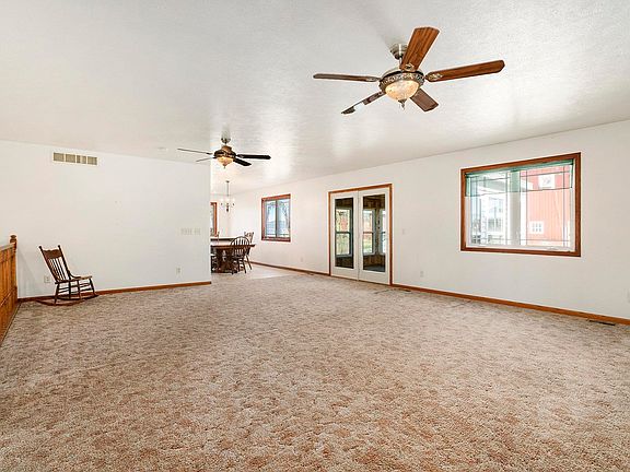 4th image of 19381 County Road 18