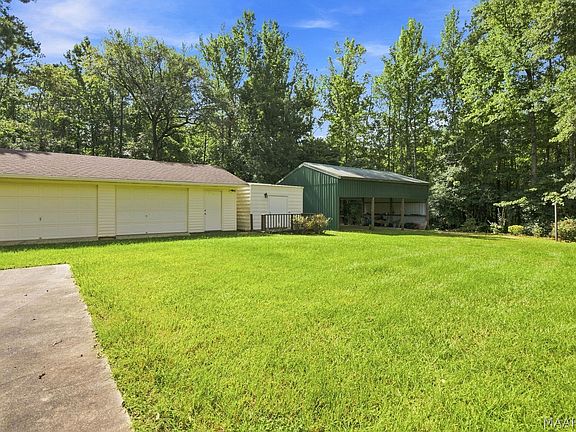 3rd image of 5449 Pineapple Hwy