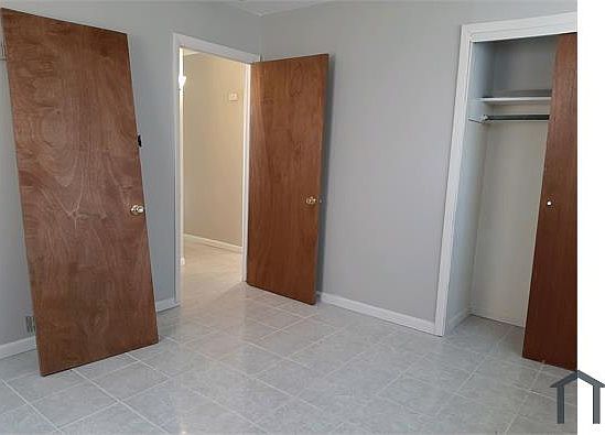 3rd image of 4208 W 19th Plz