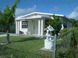 1530 W 32nd St, Riviera Beach, FL 33404