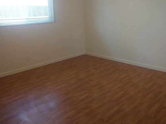5th image of 3140 Franela Dr
