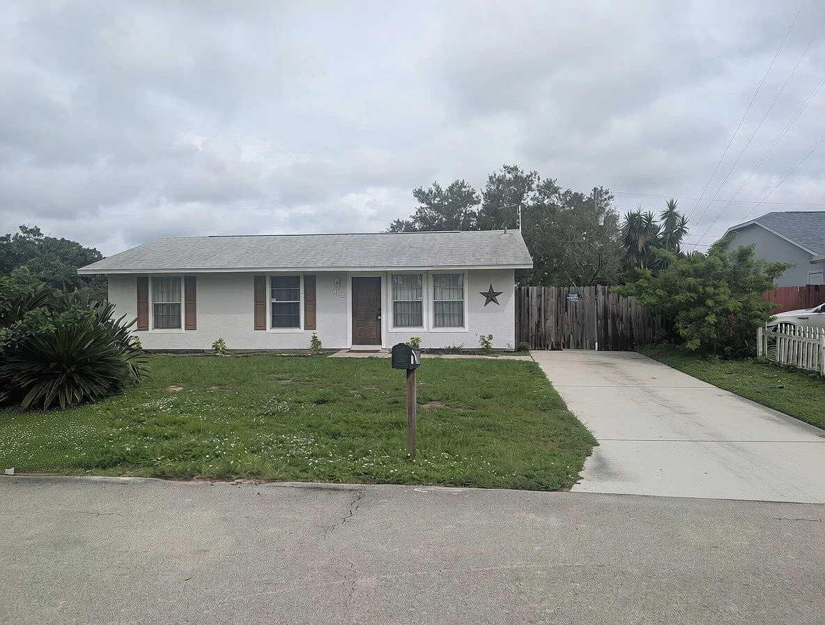 3 bed, 2.0 bath, 1152 sqft, $1,700 — Photo 1