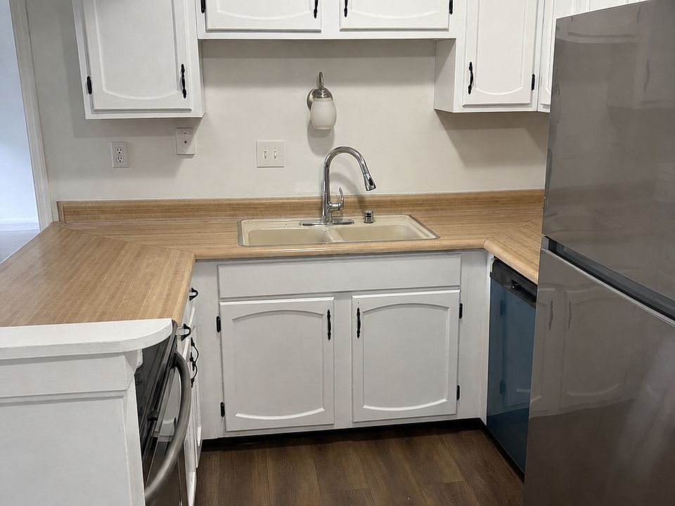 1st image of 4814 Glenway Ave Unit 1
