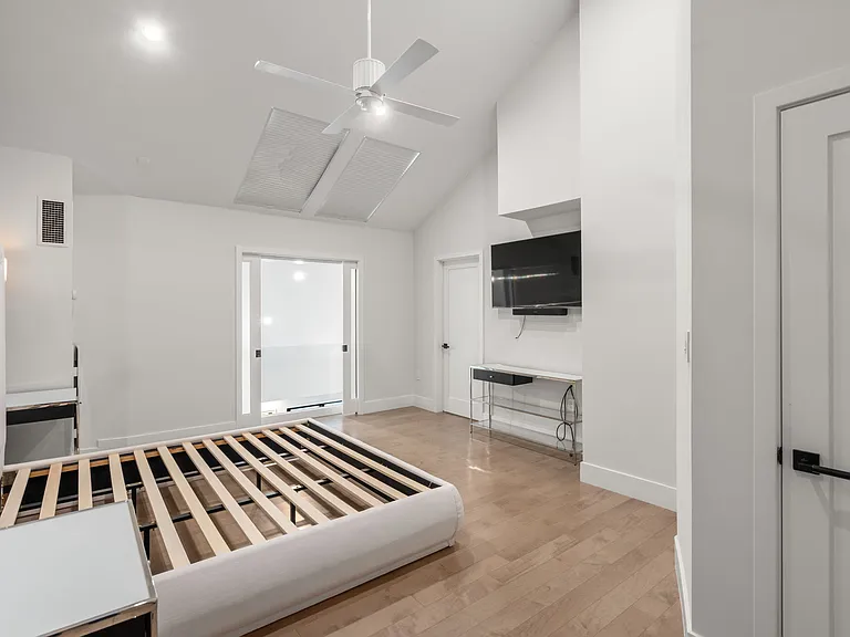 65 Lake Ave #1003 — Photo 5