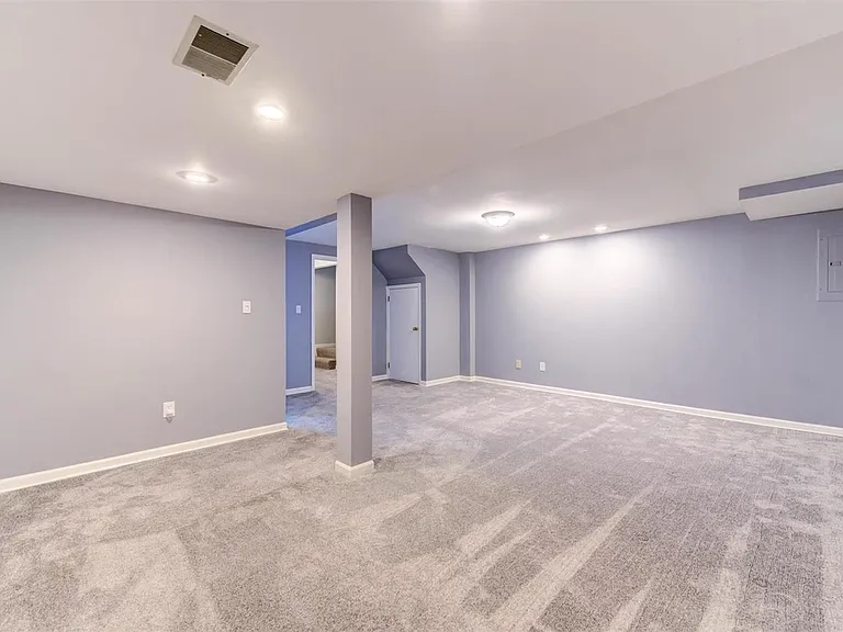 1745 Blue Oak Dr — Photo 8
