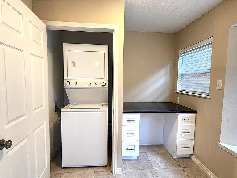 3224 Timmons Ln #129 — Photo 4