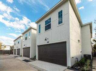 1602 W Side Gardens Ln, Houston, TX 77055