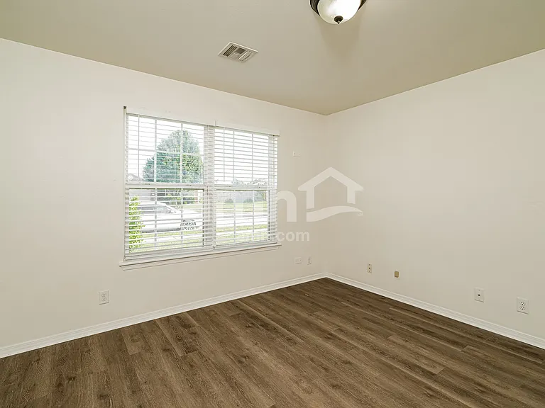 2604 W El Dorado St — Photo 13