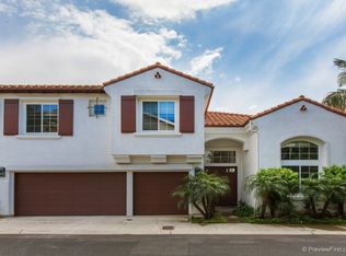 6055 Hillpointe Row, La Jolla, CA 92037