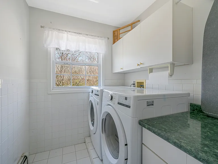 19 Eastbrook Rd — Photo 23