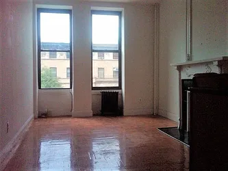 Rented by Dynamik Realty