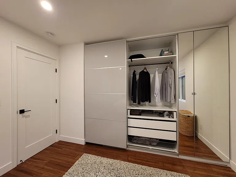 22531 Schoolcraft St — Photo 21