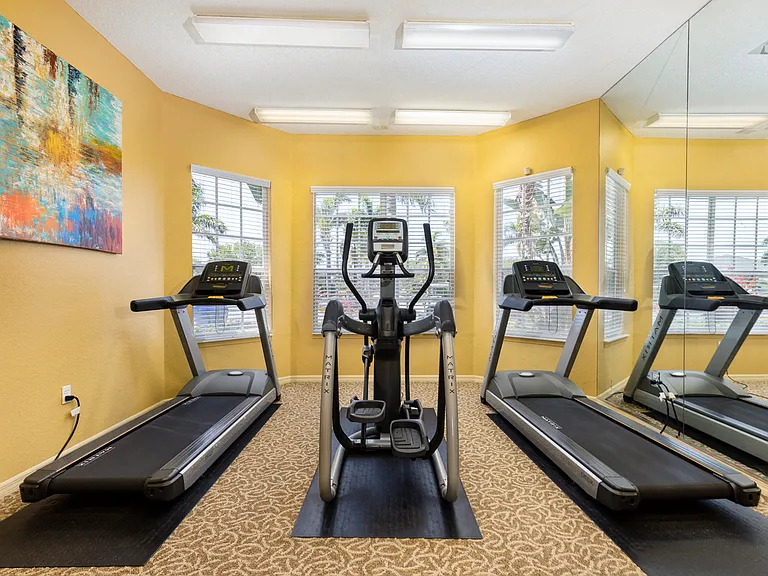 Pemberly Palms Apartment Homes — Photo 18