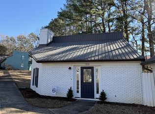 106 Golf Club Rd #1, Oxford, MS 38655