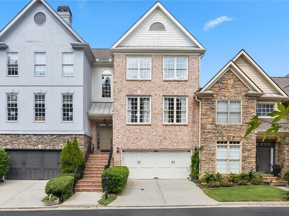 184 Mystic Ct, Sandy Springs, GA 30342