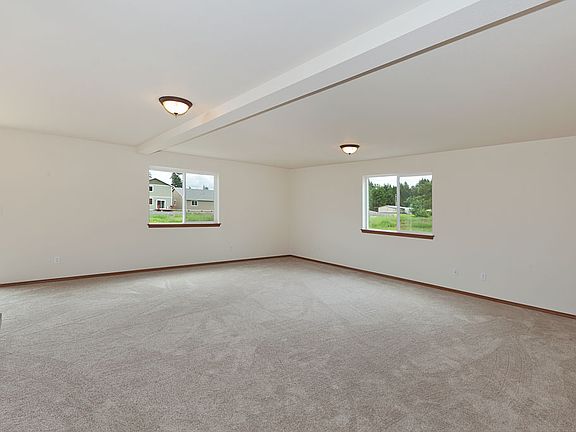 5th image of 20429 5th Avenue Ct E