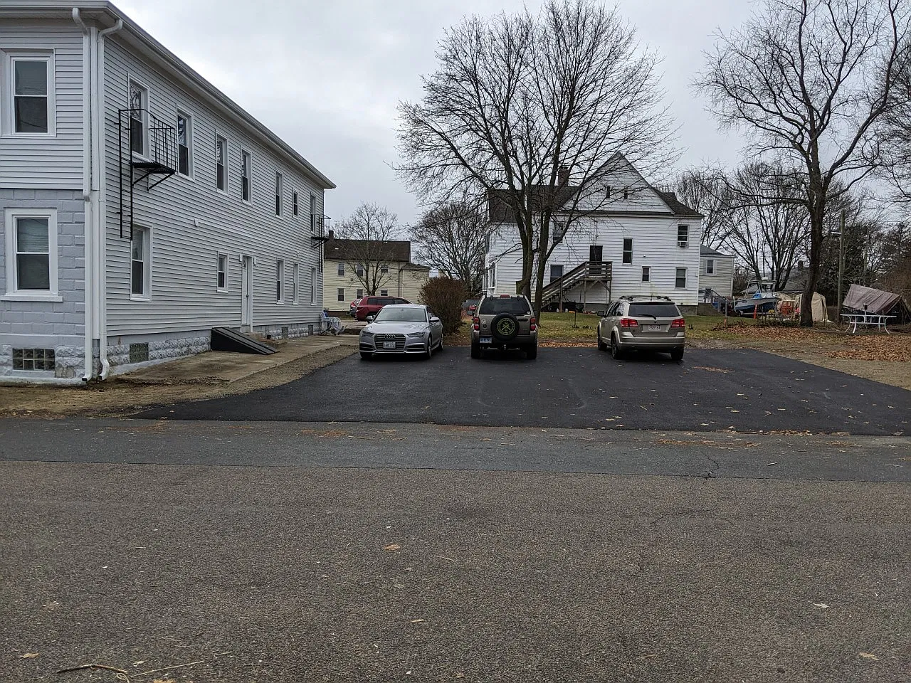 2-1627 Cranston St — Photo 3