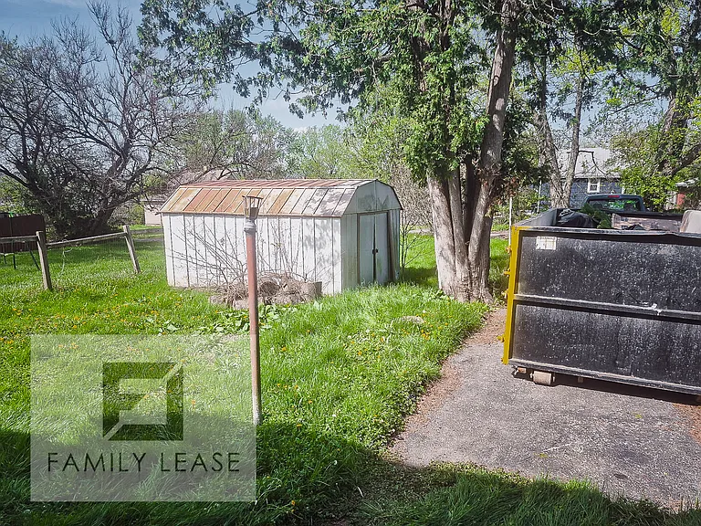 1100 Sherman Ave — Photo 48