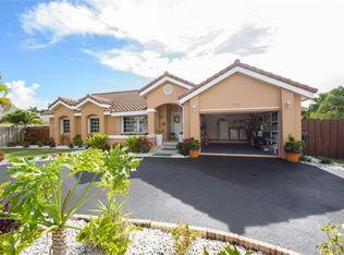 1712 N Egret Rd, Homestead, FL 33035