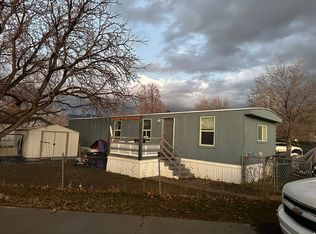 490 W Hawthorne St, Tooele, UT 84074