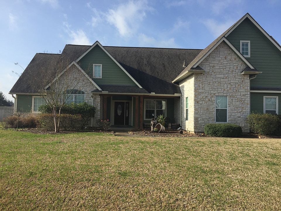 1st image of 151 Harley Dr