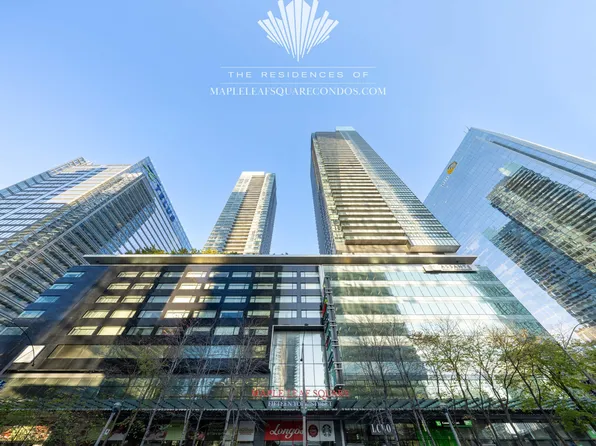 65 Bremner Blvd #3805, Toronto, ON M5J 0A7