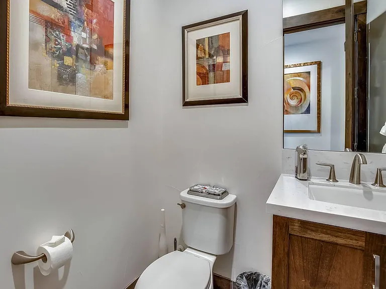 10137 Corrie Ct — Photo 33