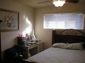 3rd image of 3505 Hamilton Ave