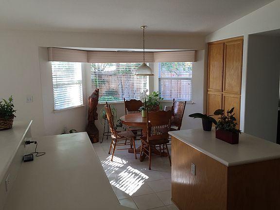 4th image of 3256 Lagunita Cir