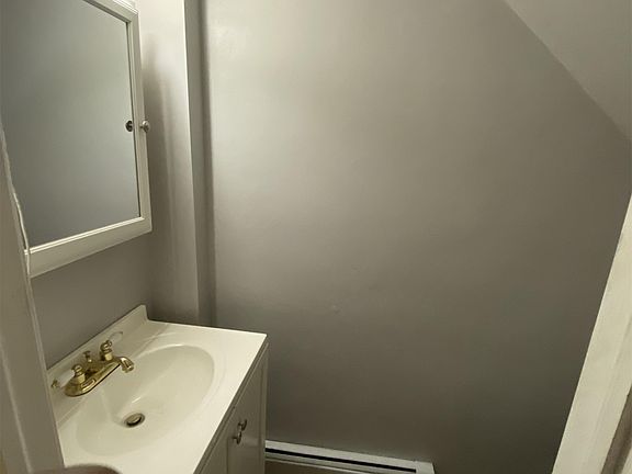 Half bathroom on the first floor