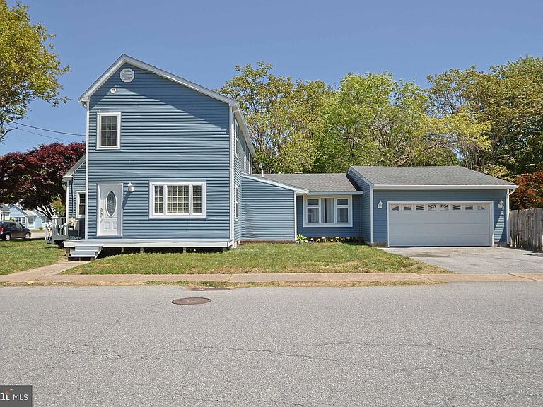 Listing photo 3