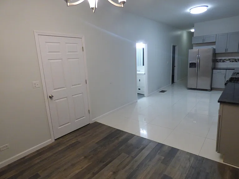 1316 S Millard Ave #1 — Photo 20