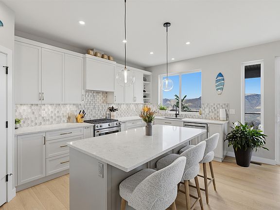 5th image of 2137 Lupin Ct