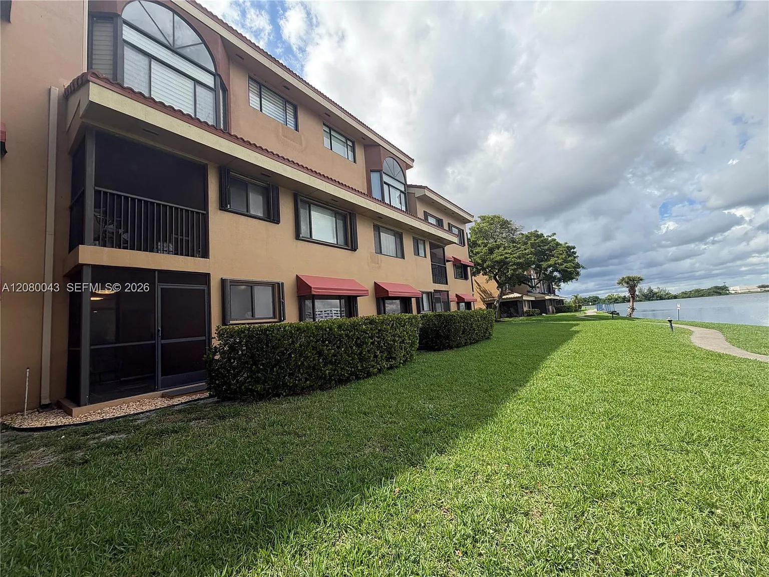 Celebration Point Condo # — Photo 4