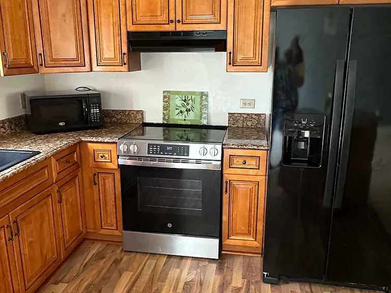 104 Wyatts Pond Ln — Photo 6