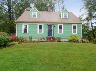 126 Pine St, Halifax, MA 02338